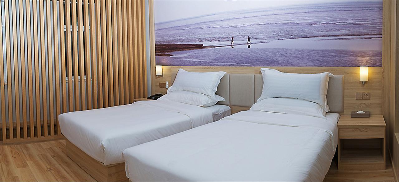 Ibis Styles Nantong Development Zone Shimao Plaza Hotel Exterior photo