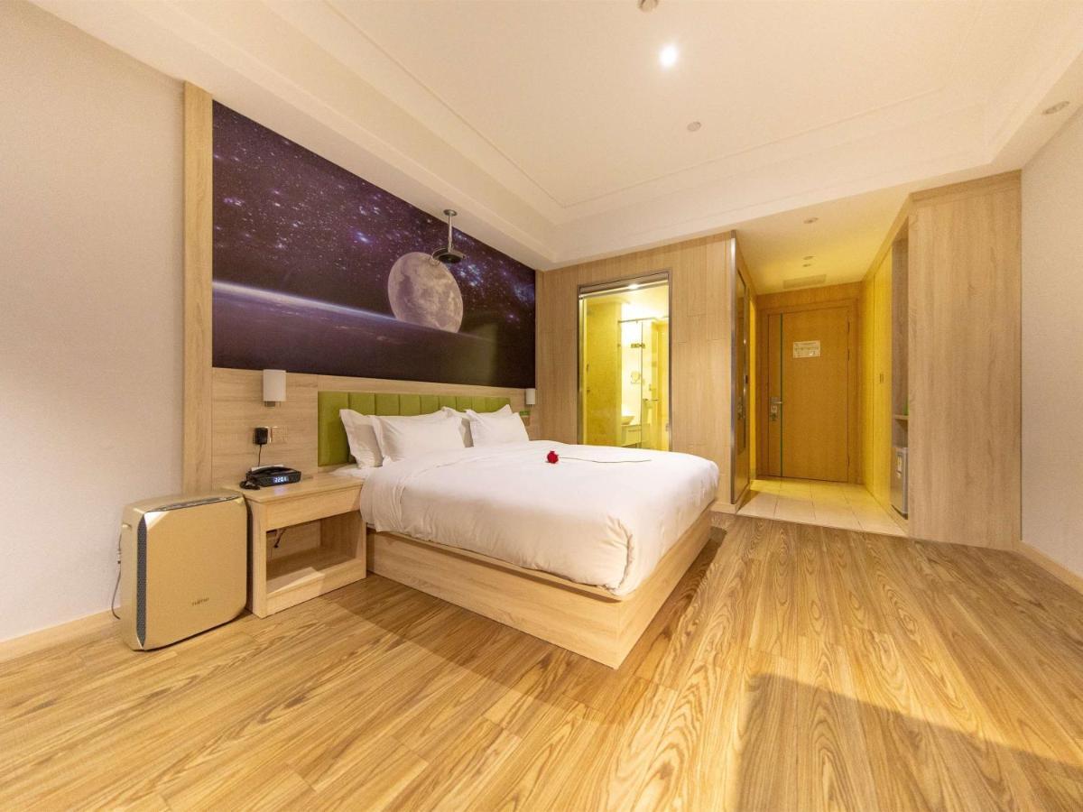 Ibis Styles Nantong Development Zone Shimao Plaza Hotel Exterior photo